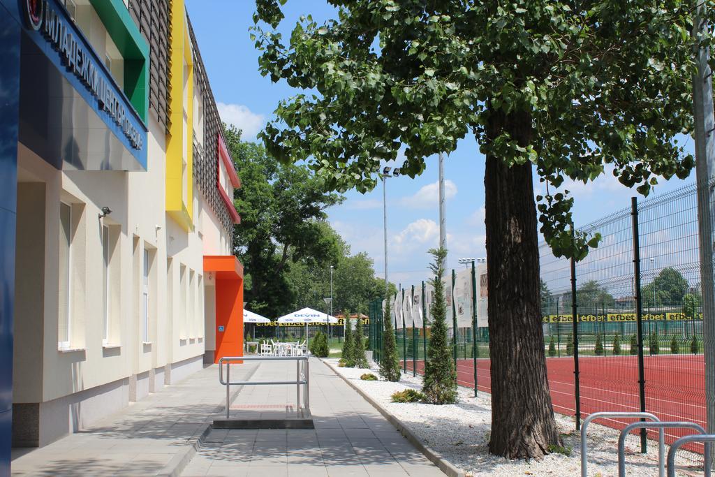 Youth Centre พลอฟดิฟ ภายนอก รูปภาพ